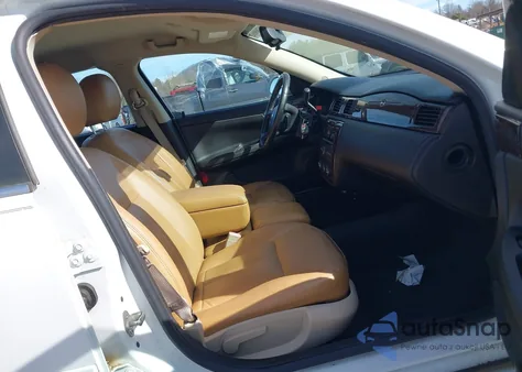 2013 Chevrolet Impala Ls z USA, uszkodzony, nr VIN 2G1WA5E38D1182833